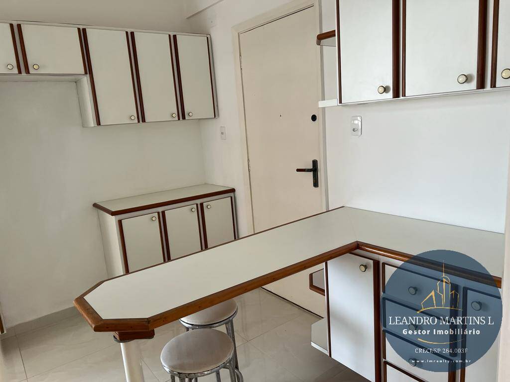 Apartamento para alugar com 2 quartos, 72m² - Foto 7