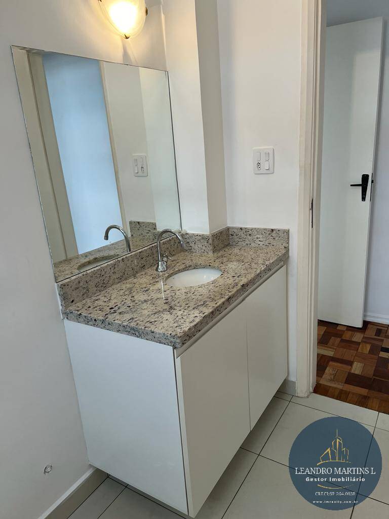 Apartamento para alugar com 2 quartos, 72m² - Foto 13