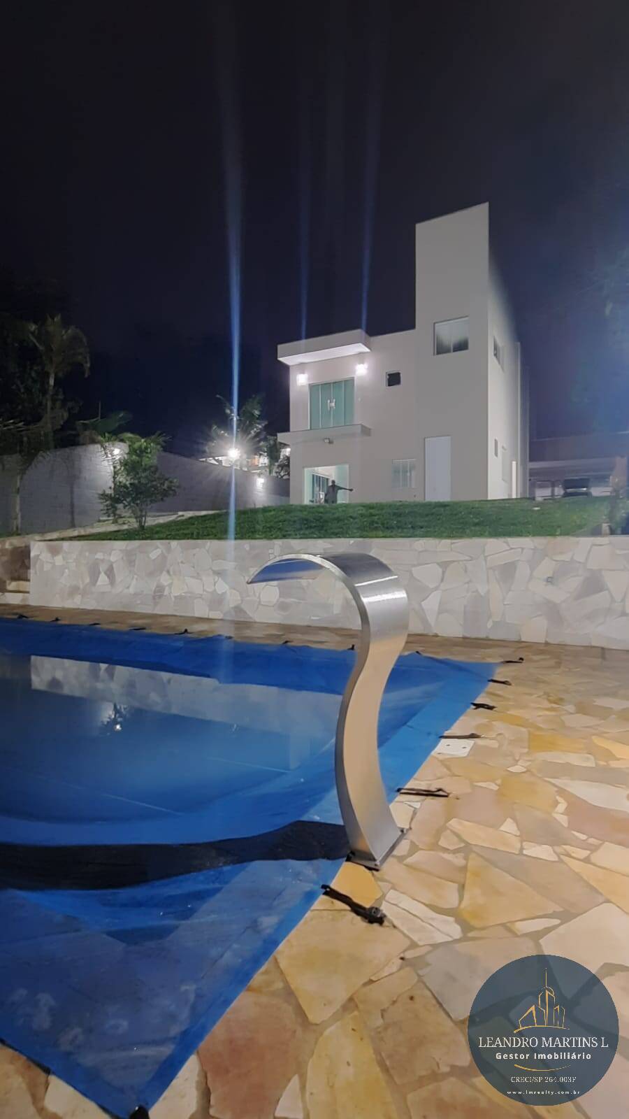 Casa de Condomínio à venda com 4 quartos, 240m² - Foto 25