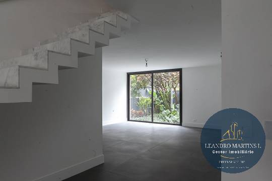 Casa à venda com 5 quartos, 410m² - Foto 3