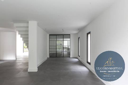 Casa à venda com 5 quartos, 410m² - Foto 2