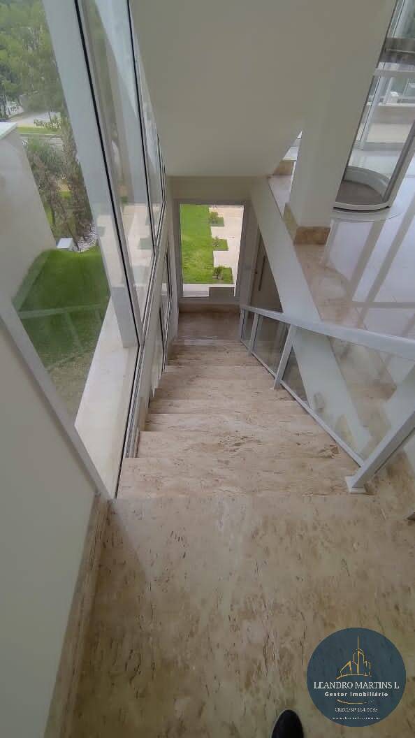 Casa de Condomínio à venda com 4 quartos, 469m² - Foto 8