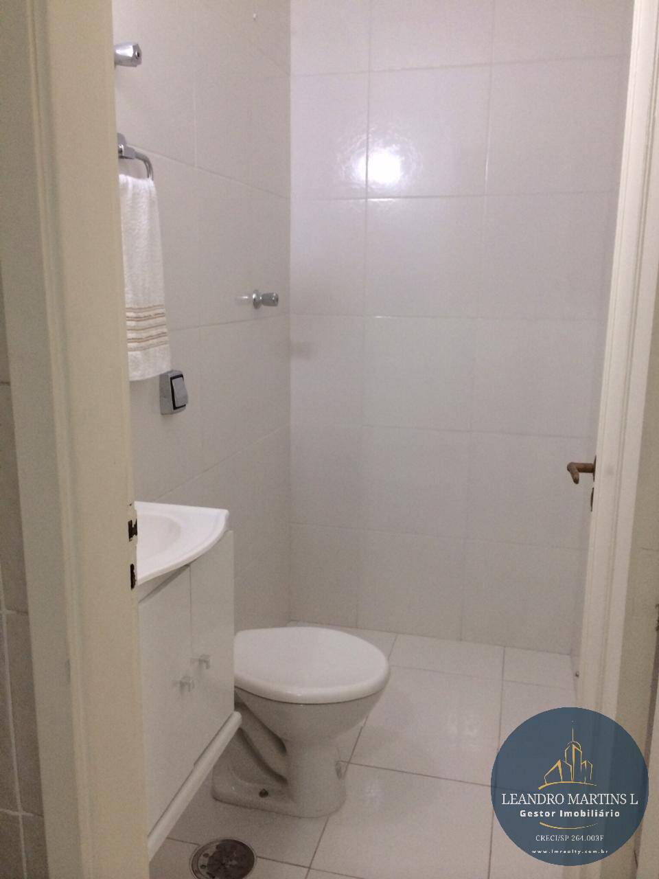 Apartamento à venda com 4 quartos, 240m² - Foto 17