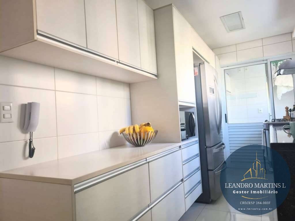 Apartamento à venda com 3 quartos, 135m² - Foto 5