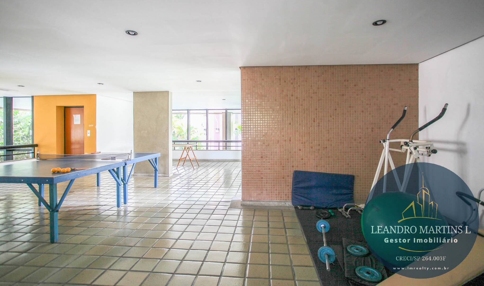 Apartamento à venda com 5 quartos, 300m² - Foto 32