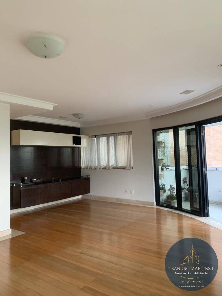 Apartamento à venda com 4 quartos, 186m² - Foto 1