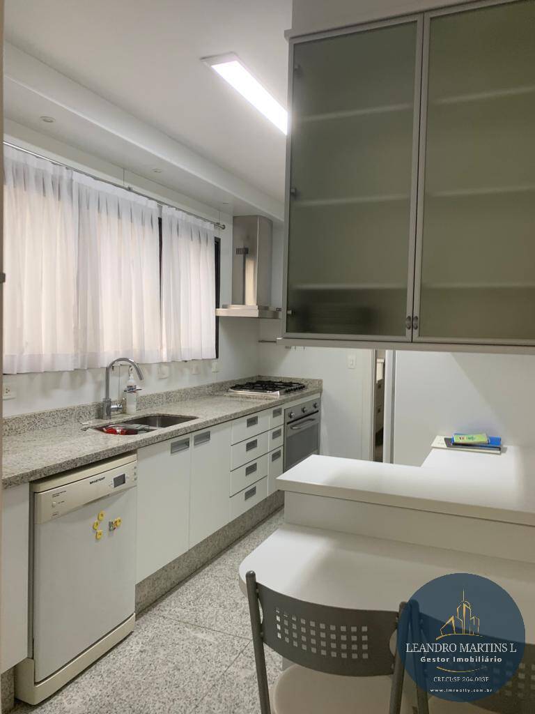 Apartamento à venda com 4 quartos, 186m² - Foto 6