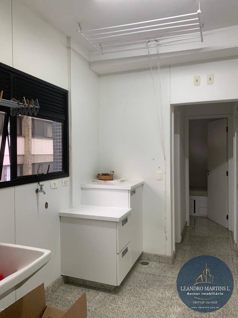 Apartamento à venda com 4 quartos, 186m² - Foto 9