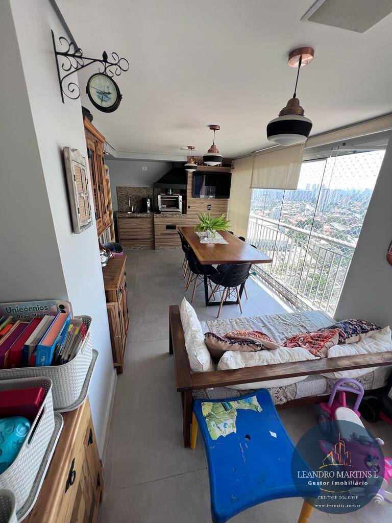 Apartamento à venda com 3 quartos, 100m² - Foto 1