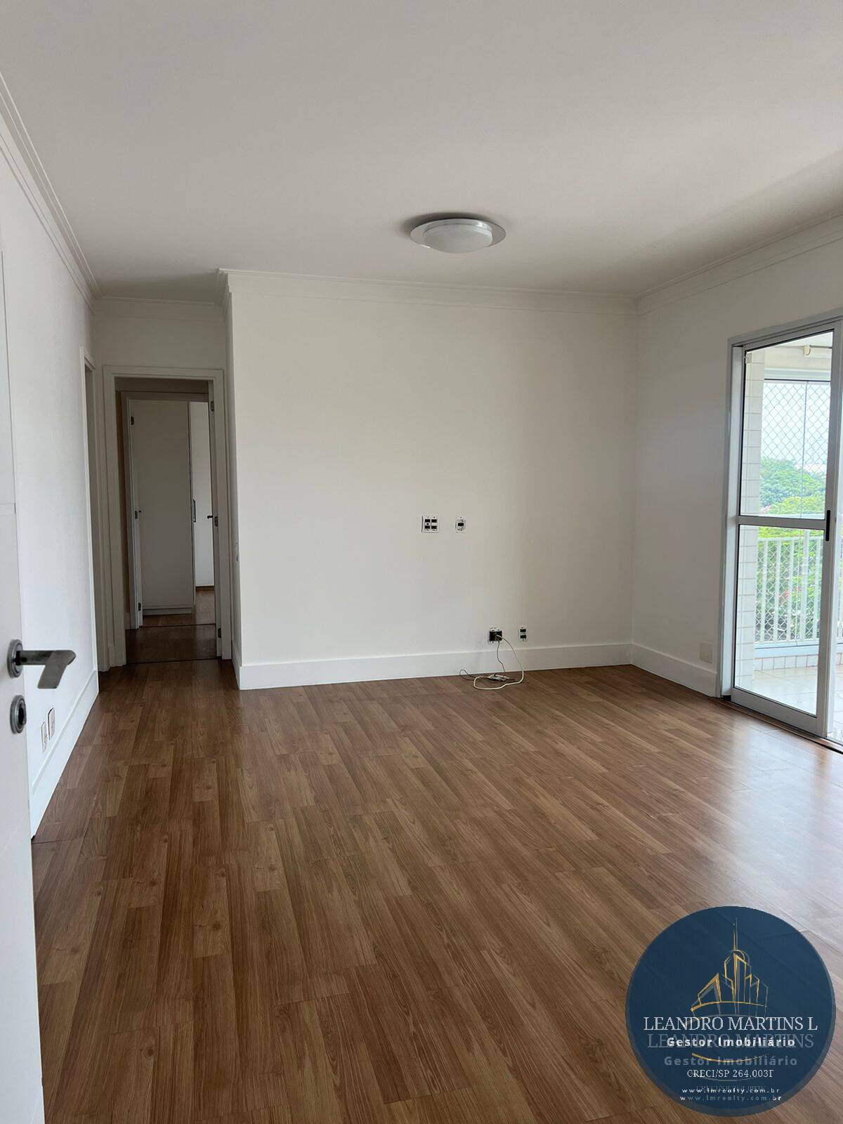 Apartamento à venda e aluguel com 3 quartos, 98m² - Foto 4