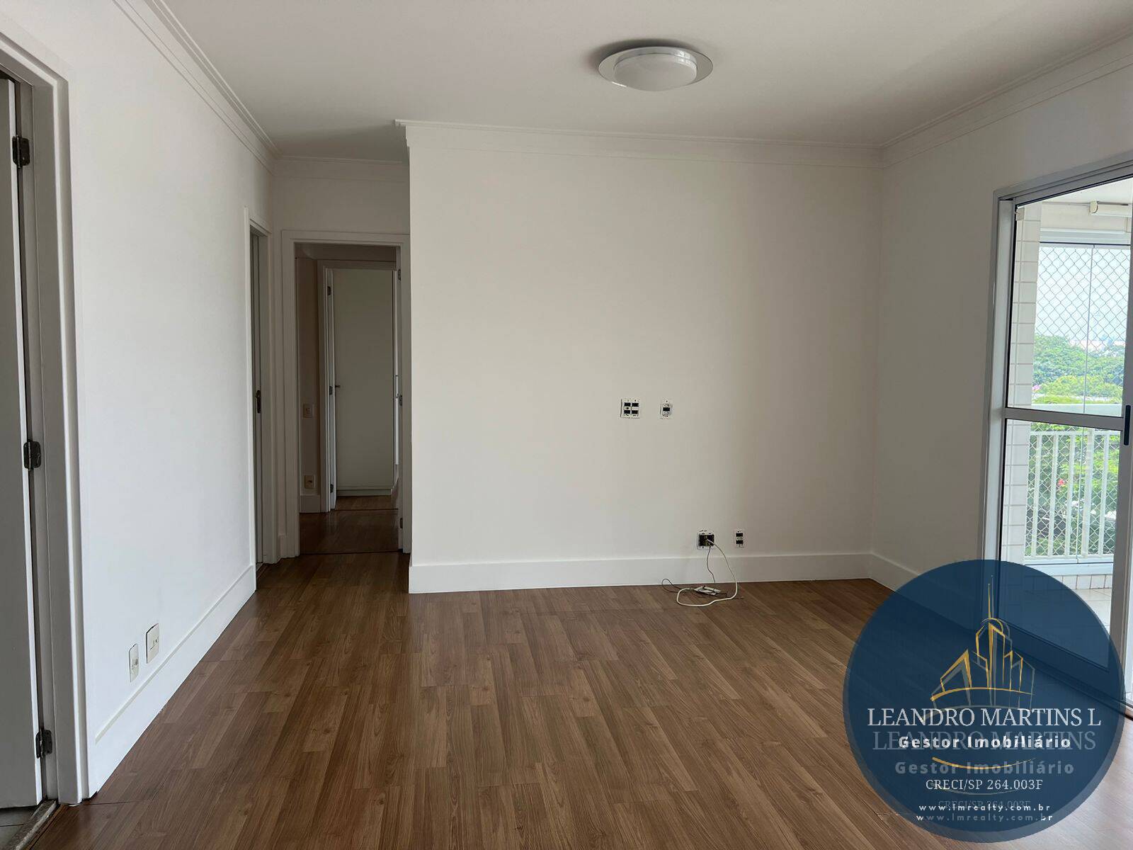 Apartamento à venda e aluguel com 3 quartos, 98m² - Foto 3