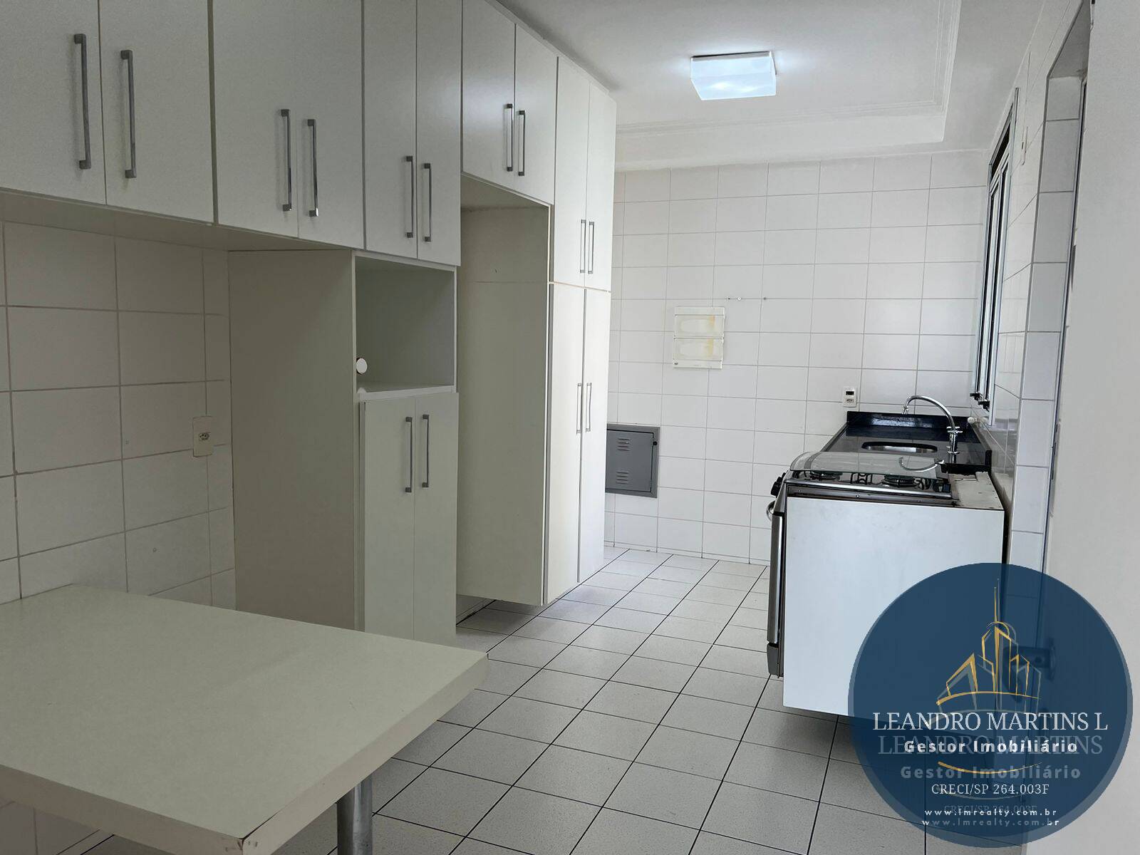 Apartamento à venda e aluguel com 3 quartos, 98m² - Foto 22