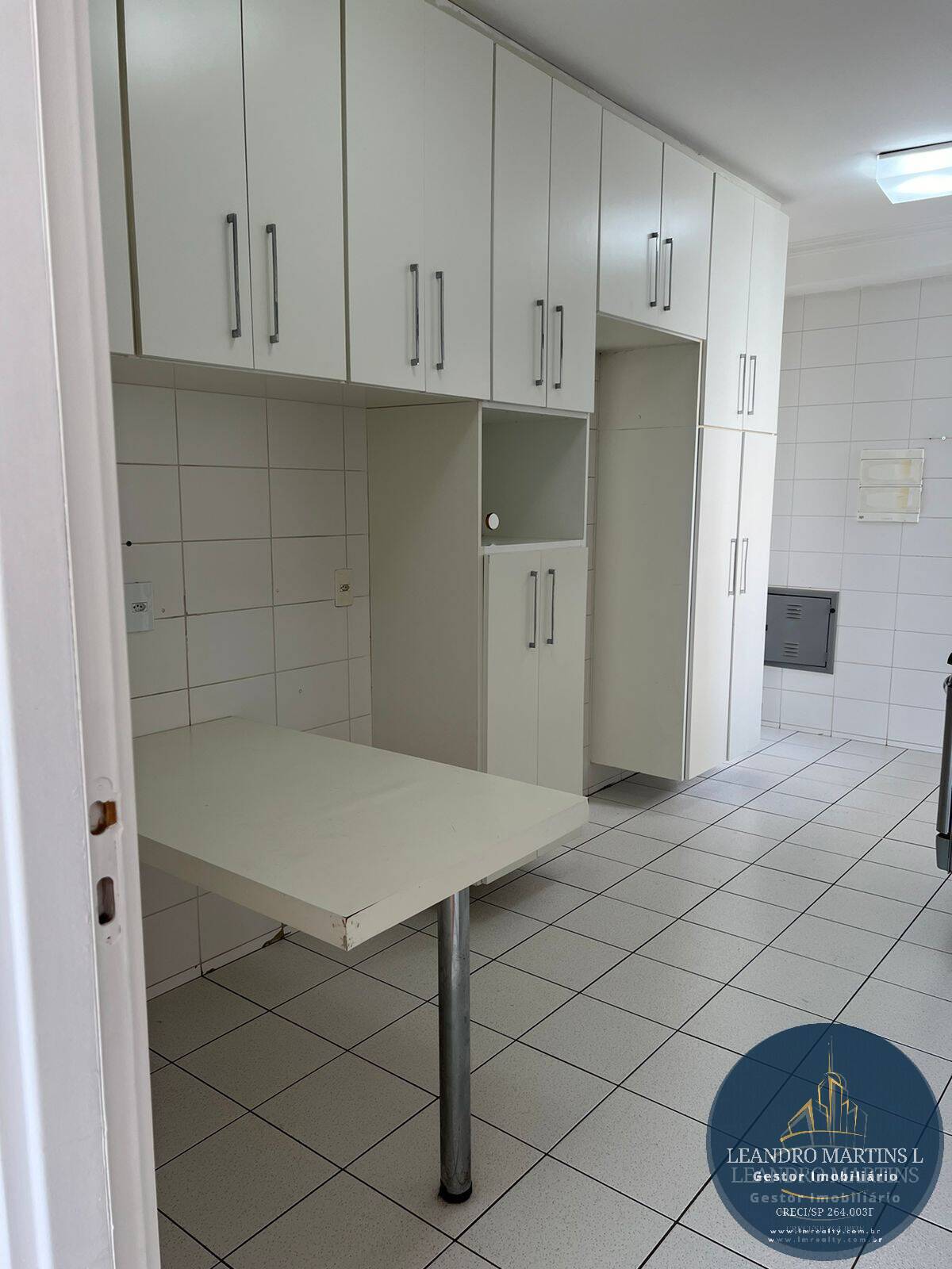 Apartamento à venda e aluguel com 3 quartos, 98m² - Foto 23