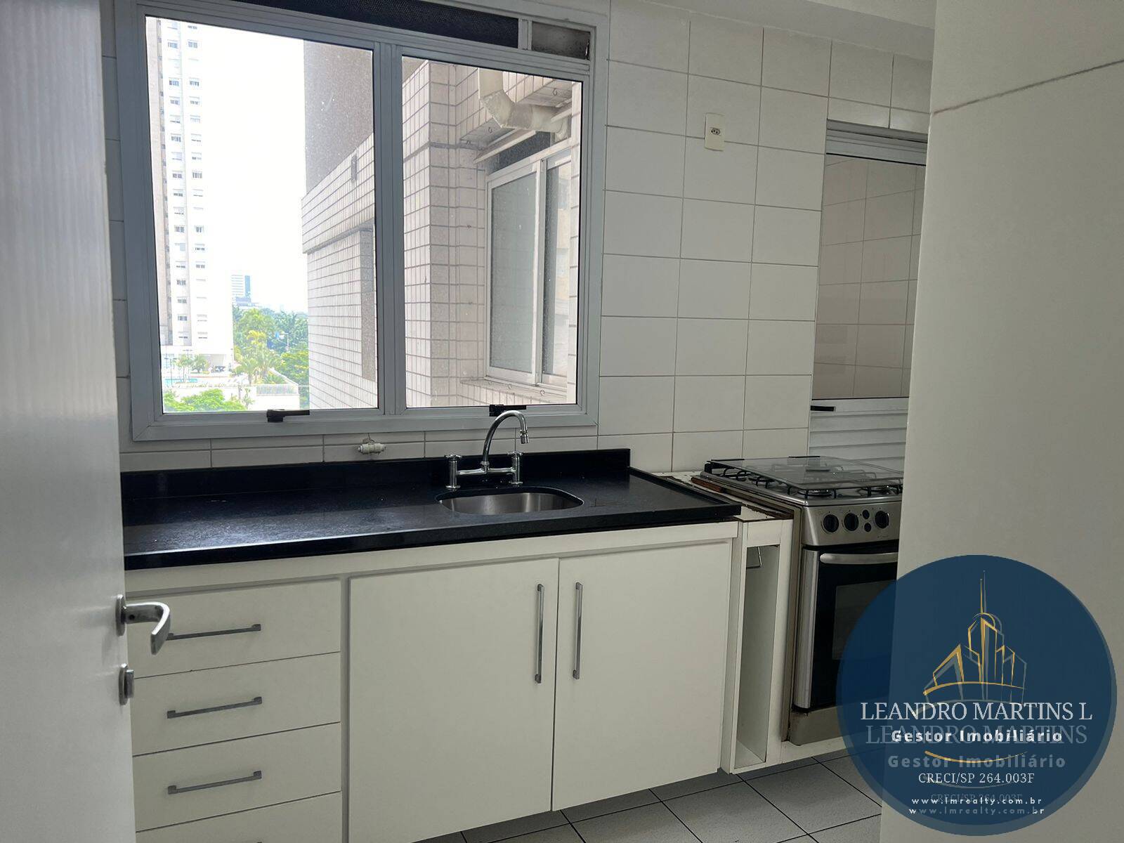 Apartamento à venda e aluguel com 3 quartos, 98m² - Foto 24