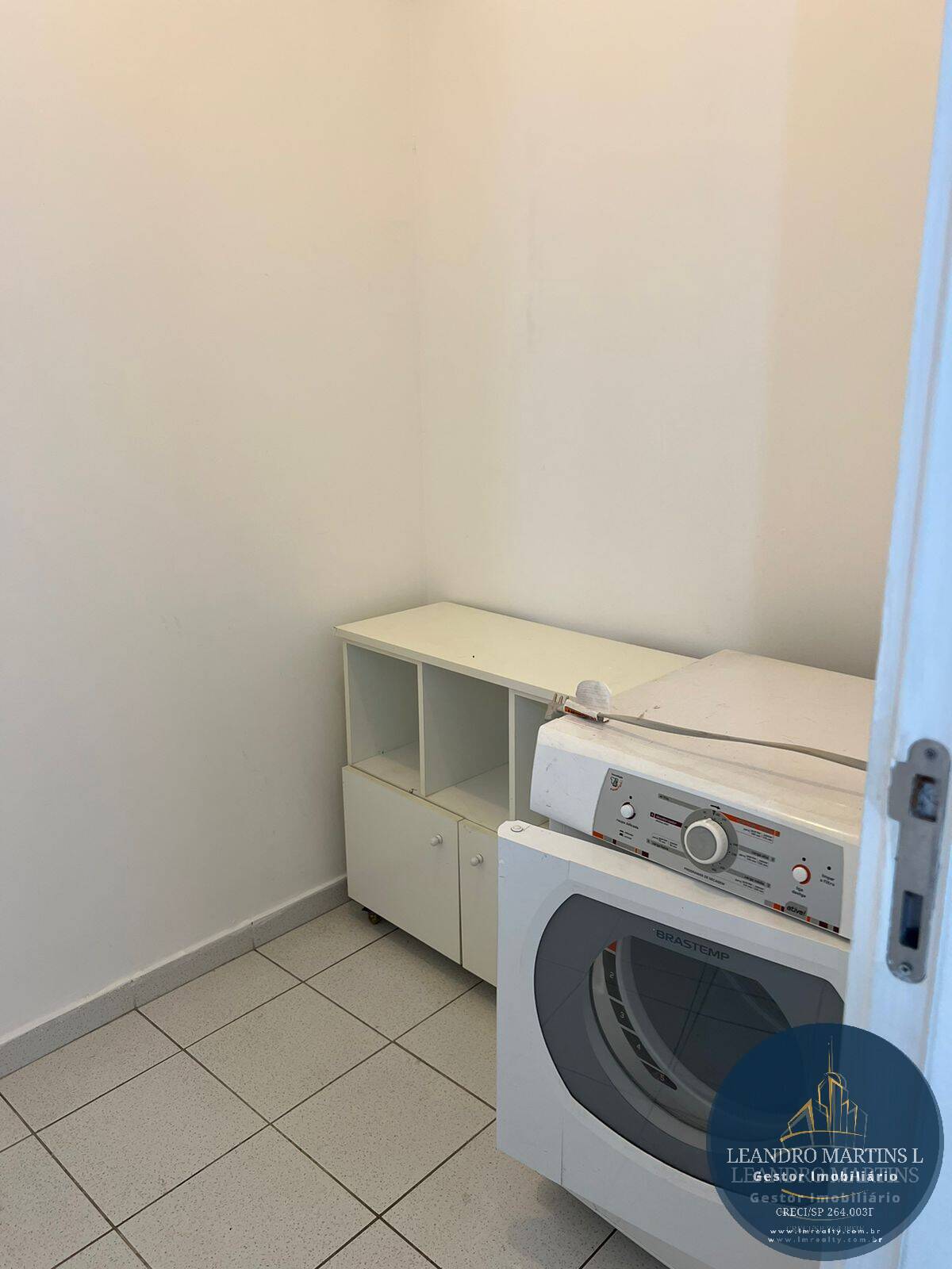 Apartamento à venda e aluguel com 3 quartos, 98m² - Foto 27