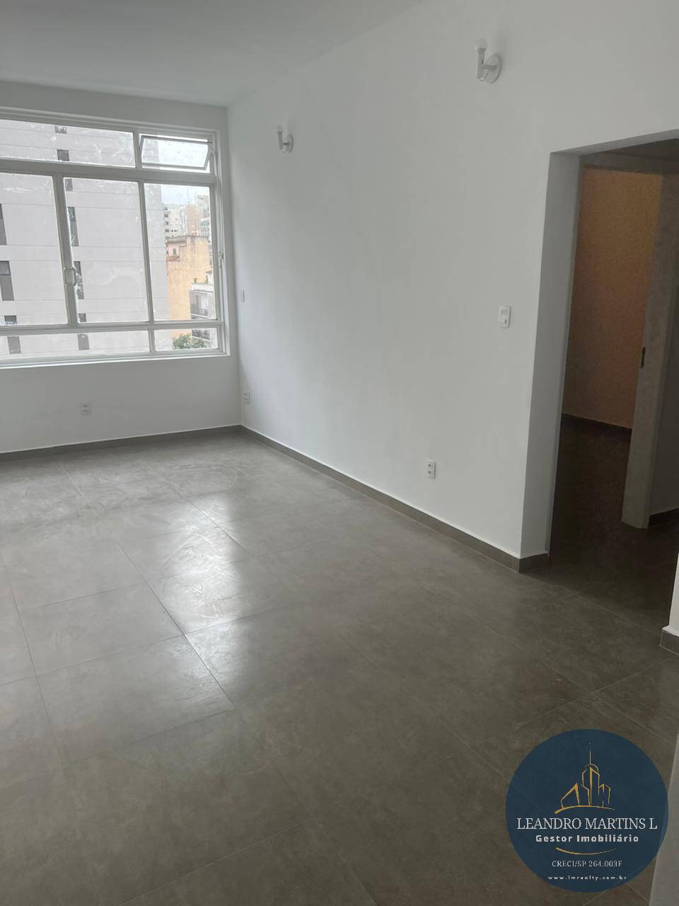 Apartamento à venda com 3 quartos, 89m² - Foto 2