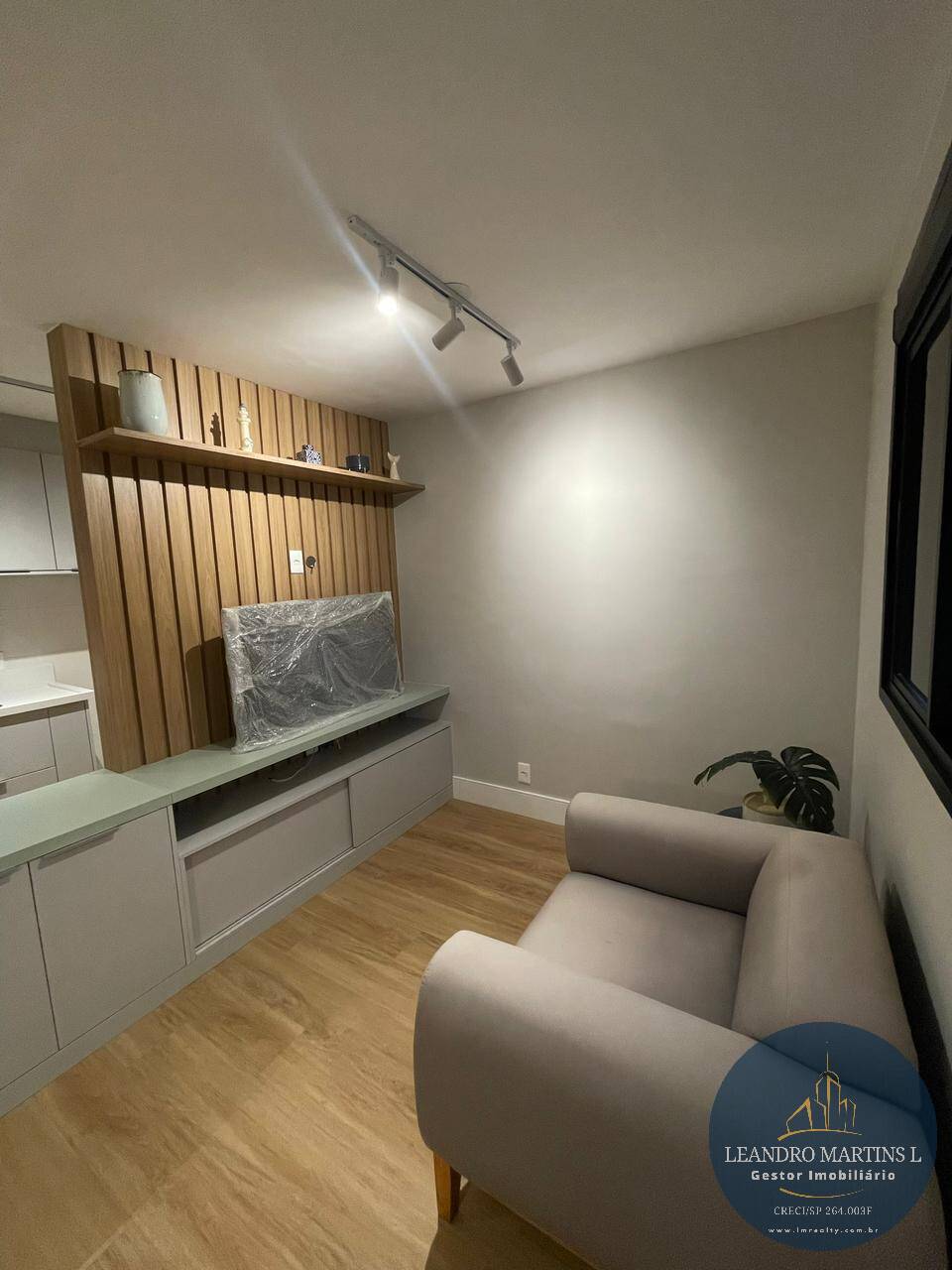 Apartamento à venda com 1 quarto, 33m² - Foto 1