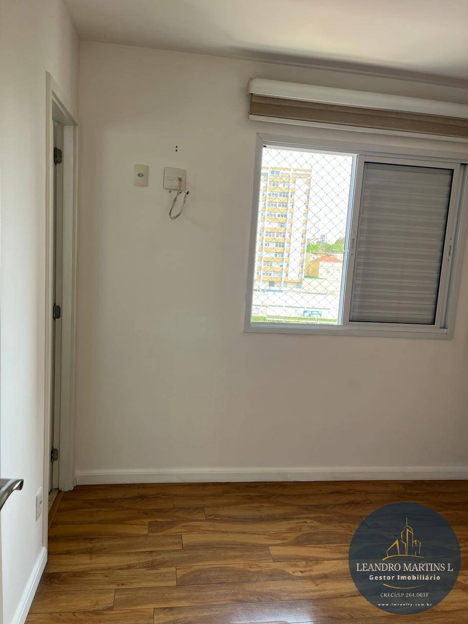 Apartamento à venda com 2 quartos, 64m² - Foto 9