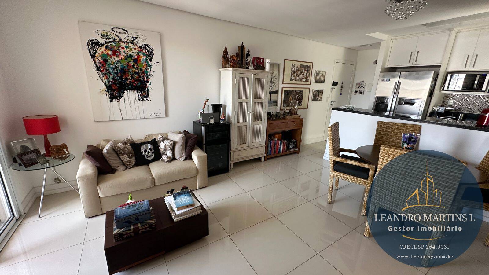 Apartamento à venda com 3 quartos, 75m² - Foto 1