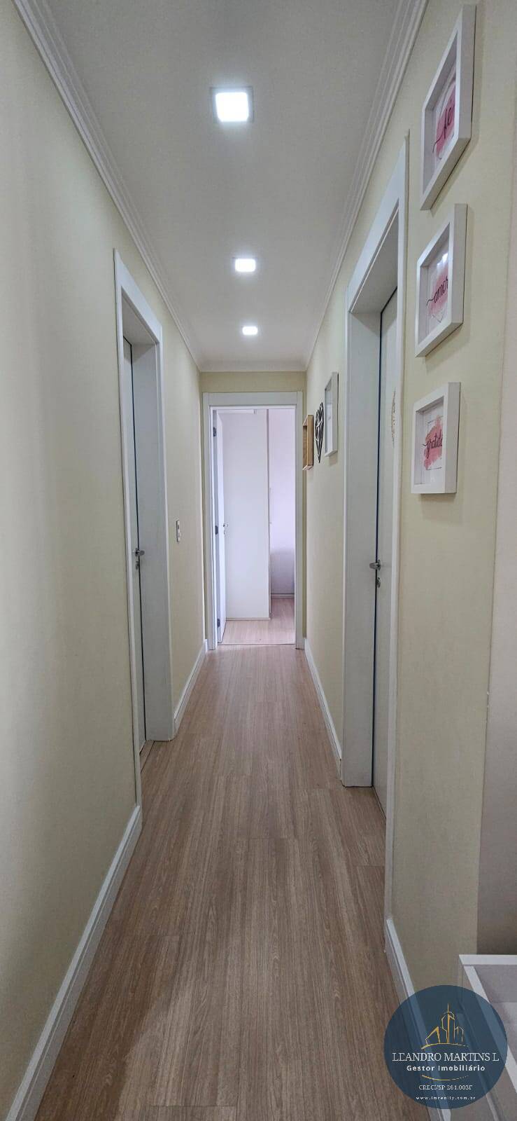 Apartamento à venda com 2 quartos, 68m² - Foto 23