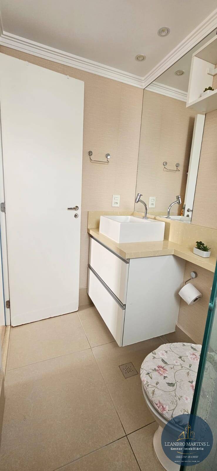 Apartamento à venda com 2 quartos, 68m² - Foto 33