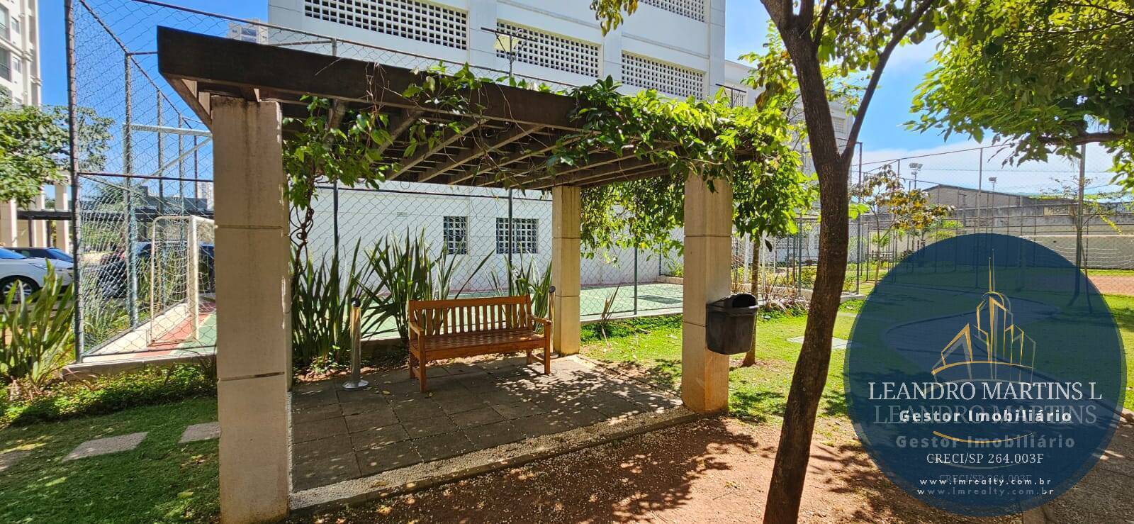 Apartamento à venda com 2 quartos, 69m² - Foto 46