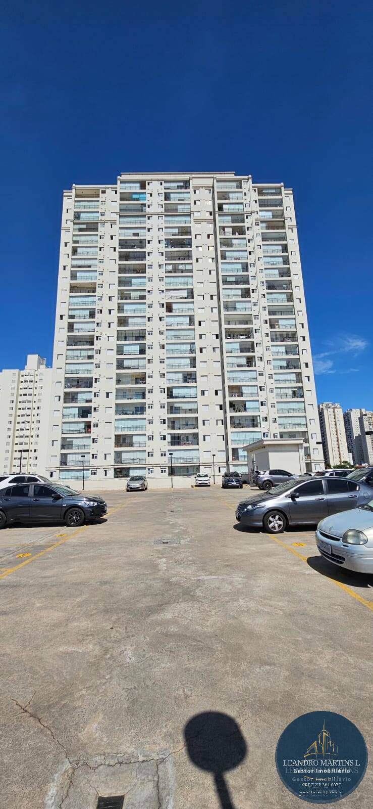 Apartamento à venda com 2 quartos, 69m² - Foto 57