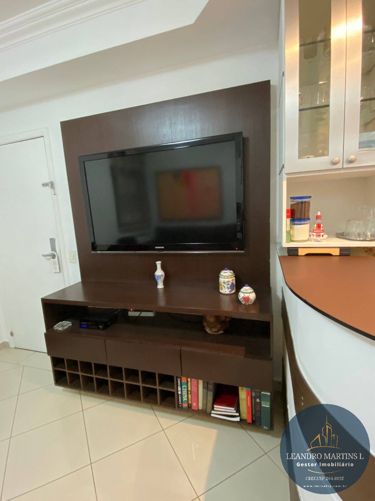 Apartamento à venda com 1 quarto, 38m² - Foto 4