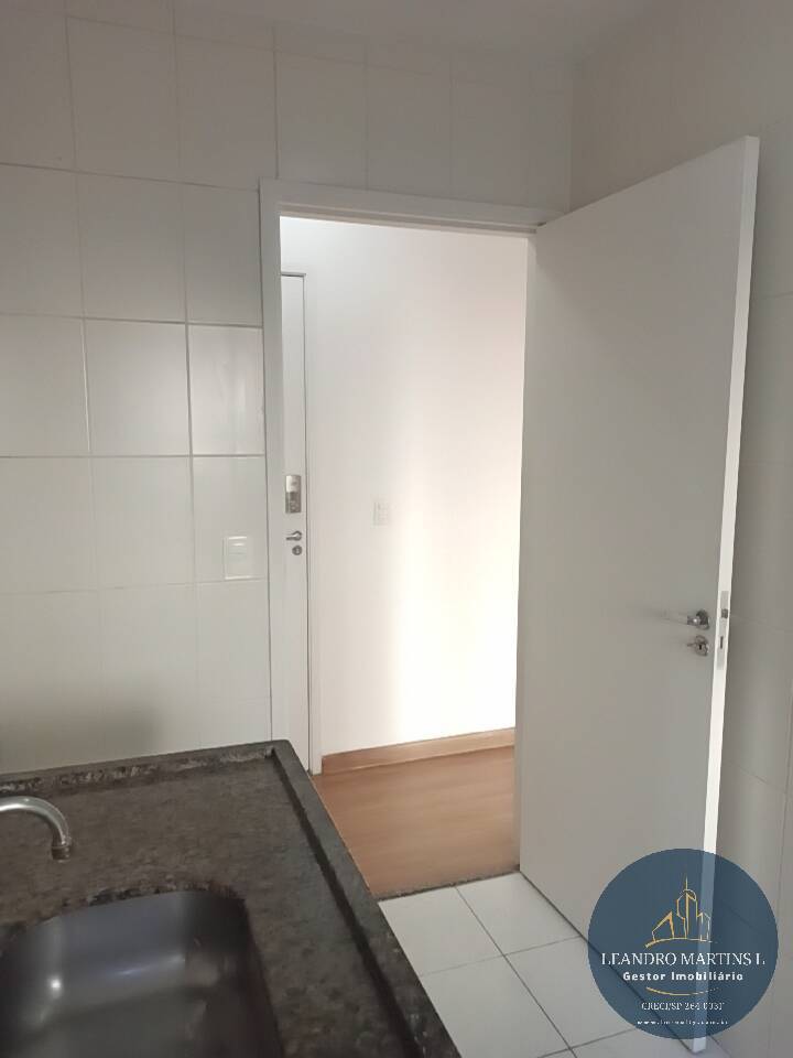 Apartamento à venda com 2 quartos, 60m² - Foto 12