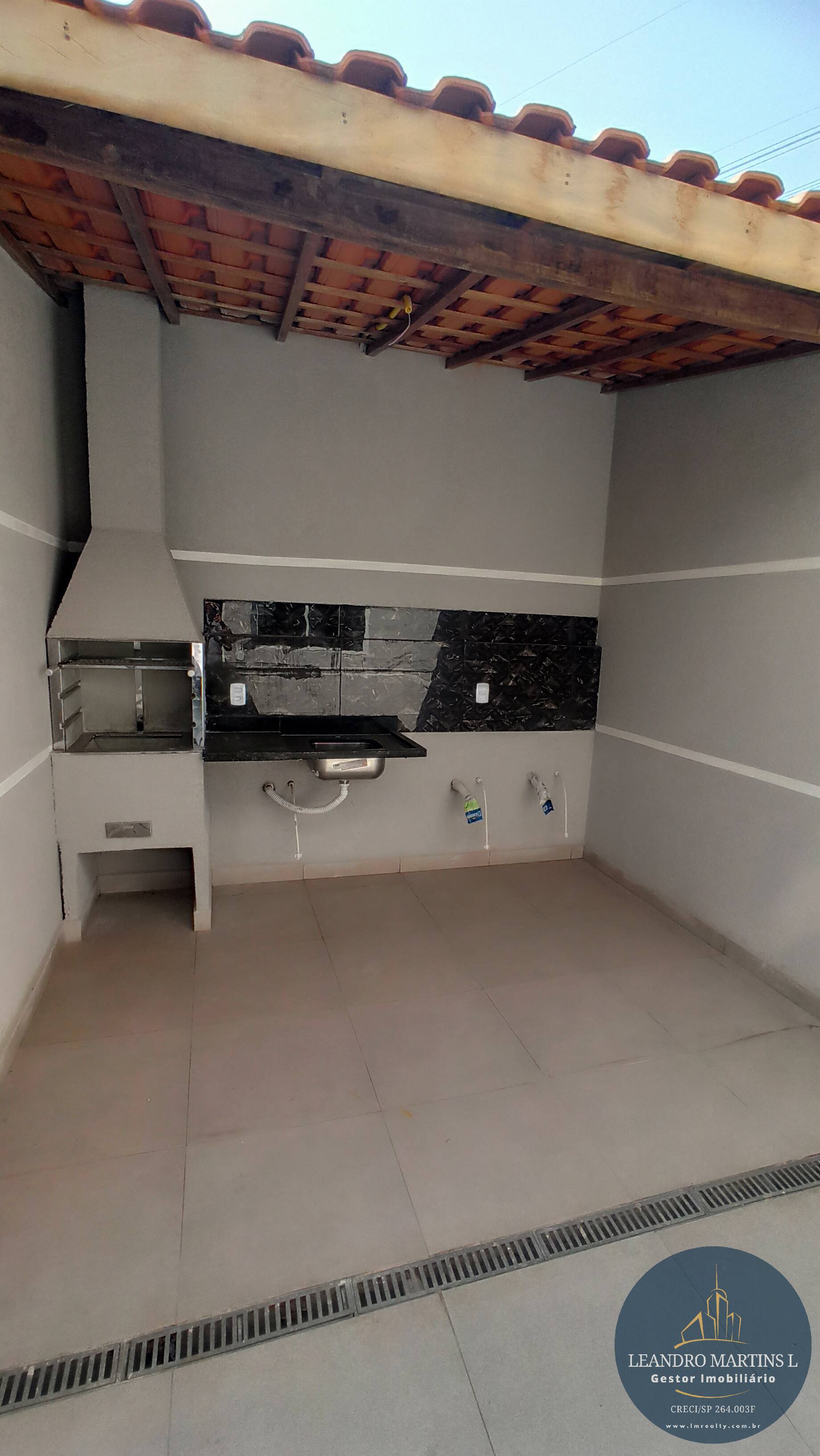 Casa à venda com 3 quartos, 110m² - Foto 11