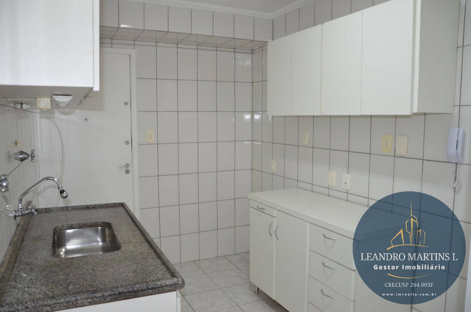 Apartamento à venda com 2 quartos, 78m² - Foto 17