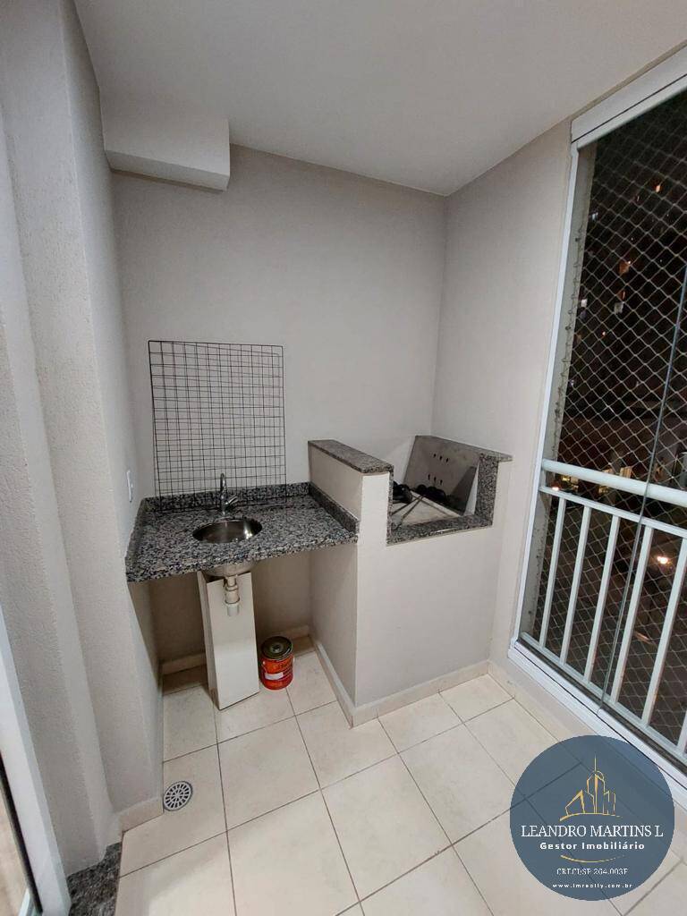 Apartamento para alugar com 3 quartos, 72m² - Foto 6