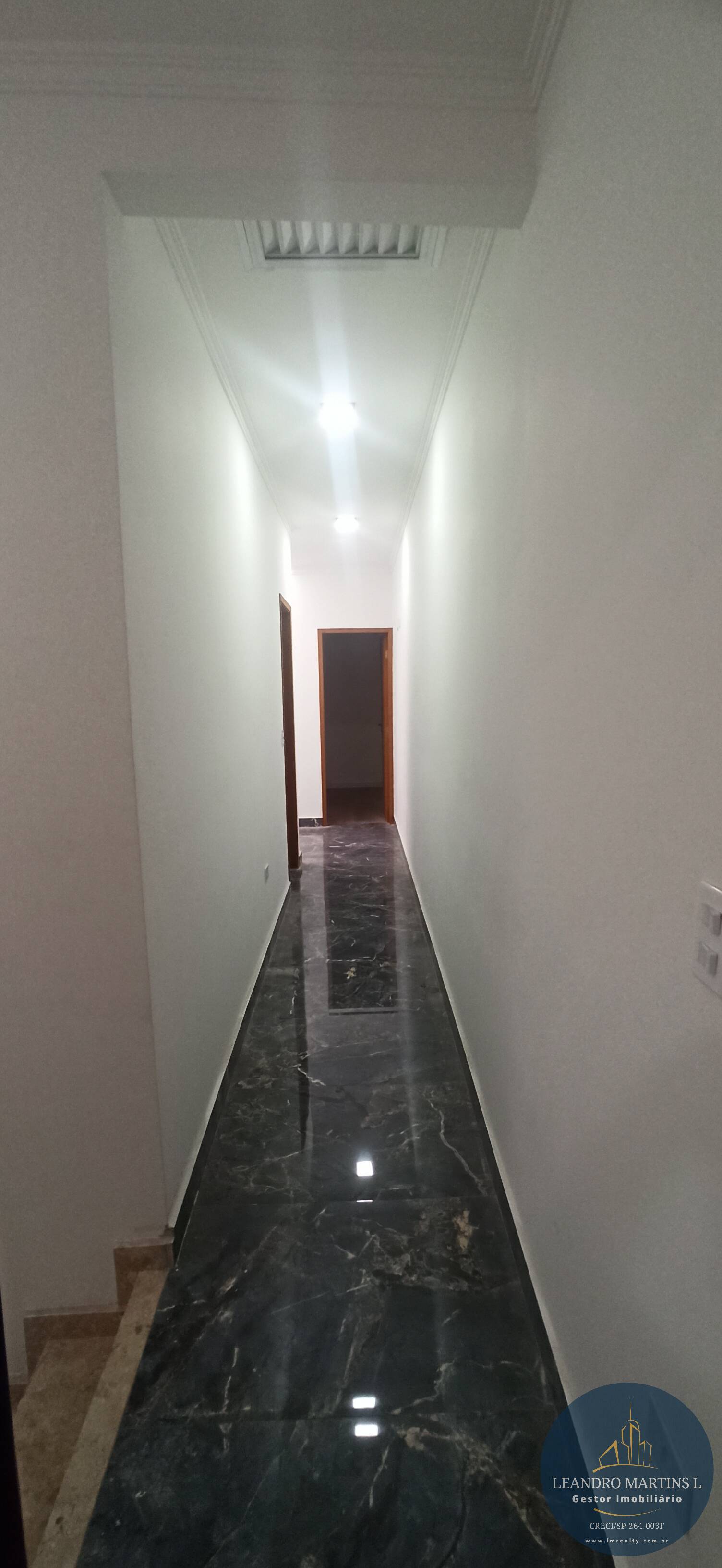 Casa à venda com 3 quartos, 130m² - Foto 14