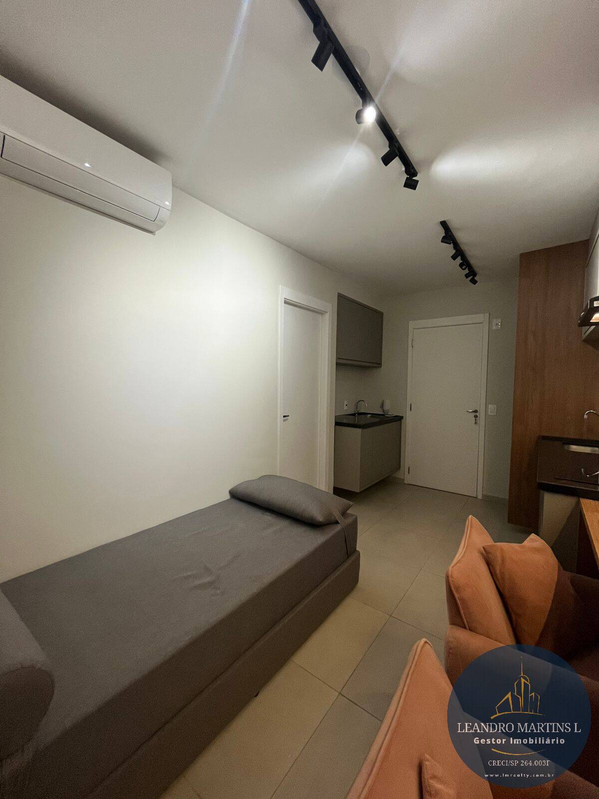 Apartamento para alugar com 1 quarto, 27m² - Foto 9