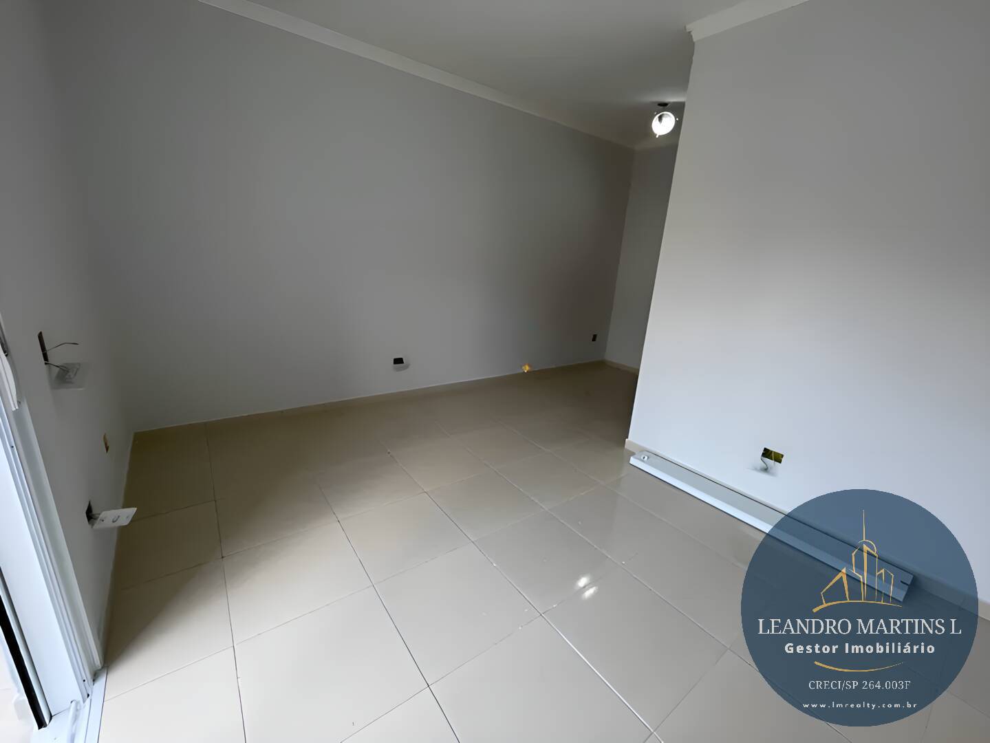 Casa à venda com 3 quartos, 105m² - Foto 11