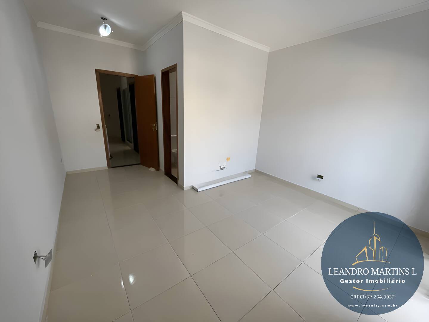 Casa à venda com 3 quartos, 105m² - Foto 13