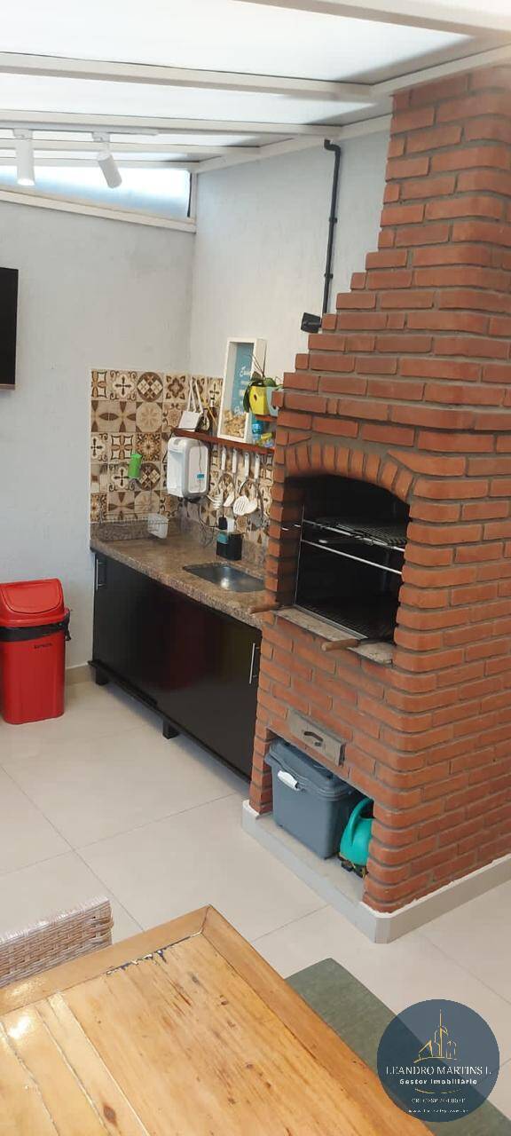 Casa de Condomínio à venda com 3 quartos, 210m² - Foto 32