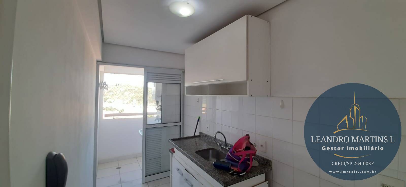 Apartamento à venda com 2 quartos, 59m² - Foto 3