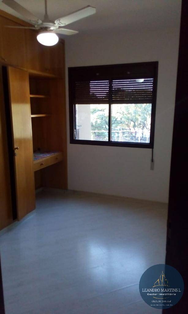 Apartamento à venda com 3 quartos, 238m² - Foto 10