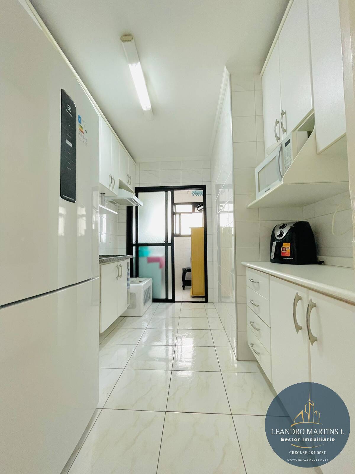 Apartamento à venda com 2 quartos, 59m² - Foto 14