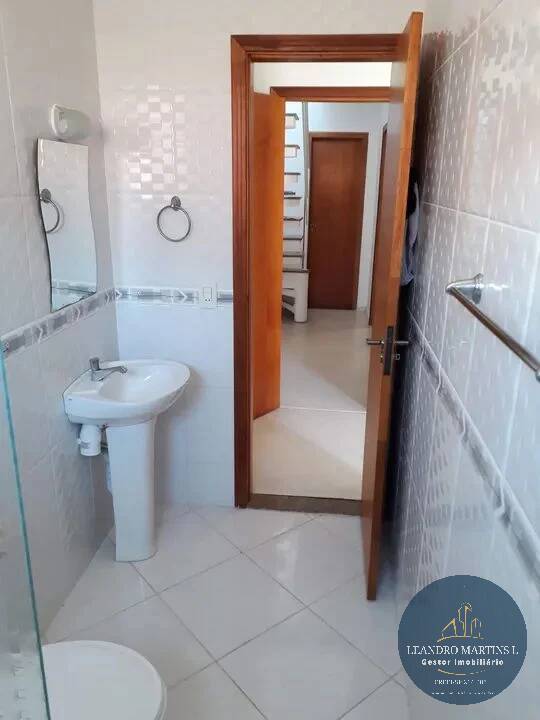 Casa à venda com 3 quartos, 203m² - Foto 6