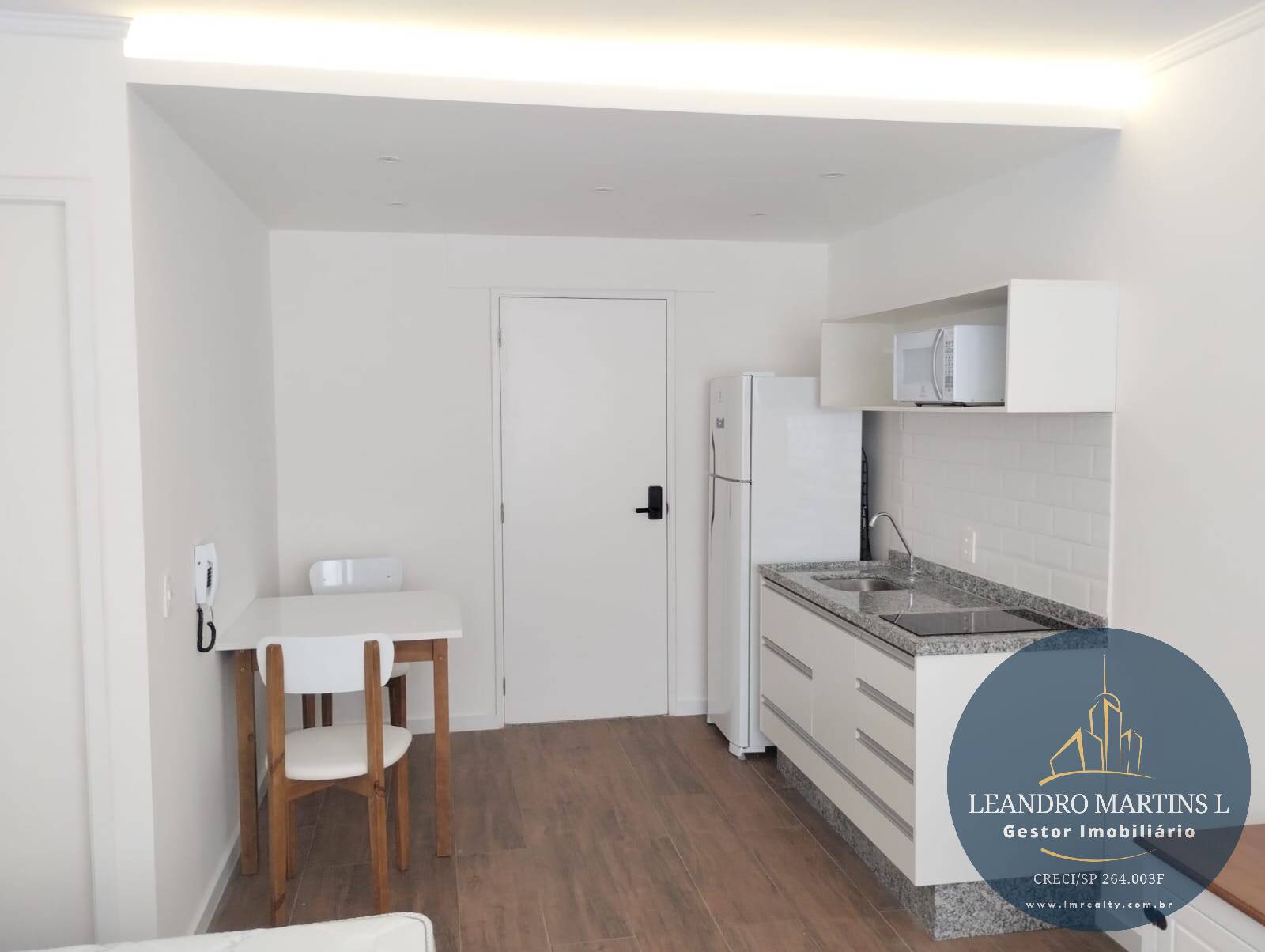 Apartamento à venda com 1 quarto, 24m² - Foto 1