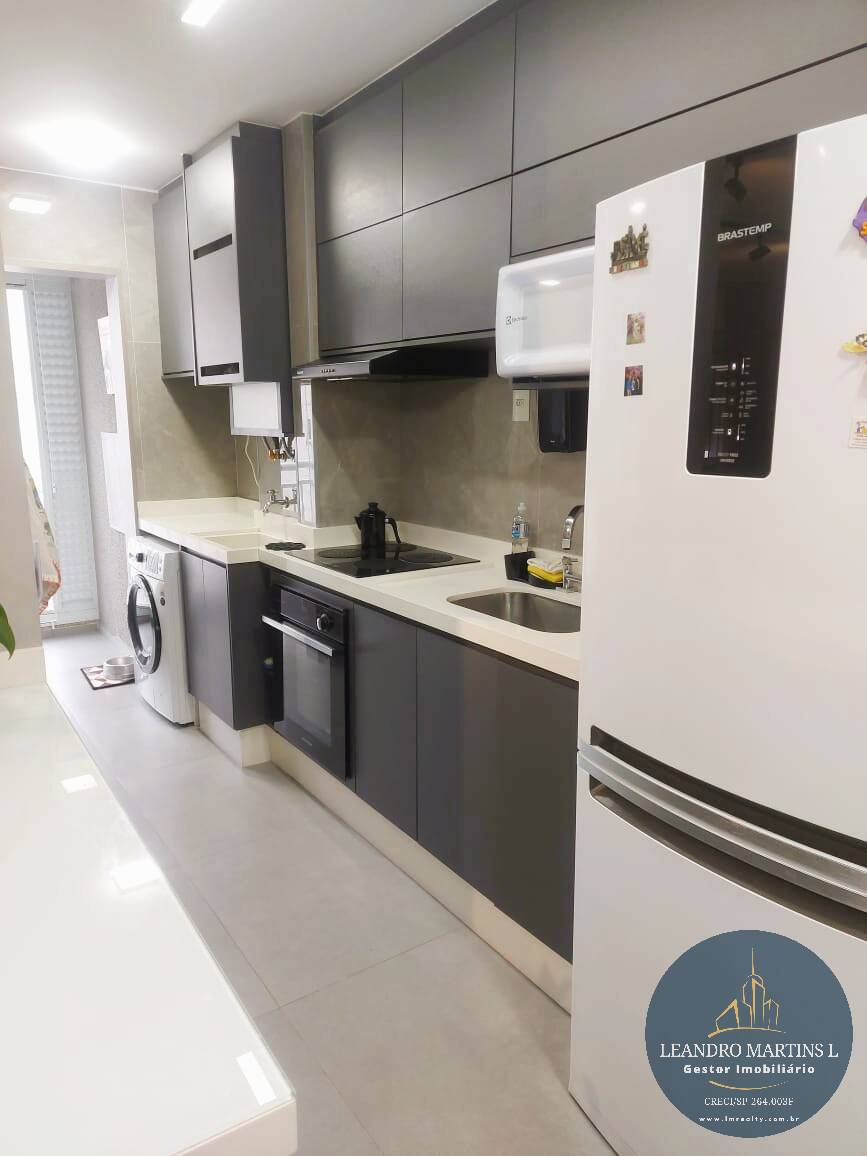 Apartamento à venda com 2 quartos, 62m² - Foto 7