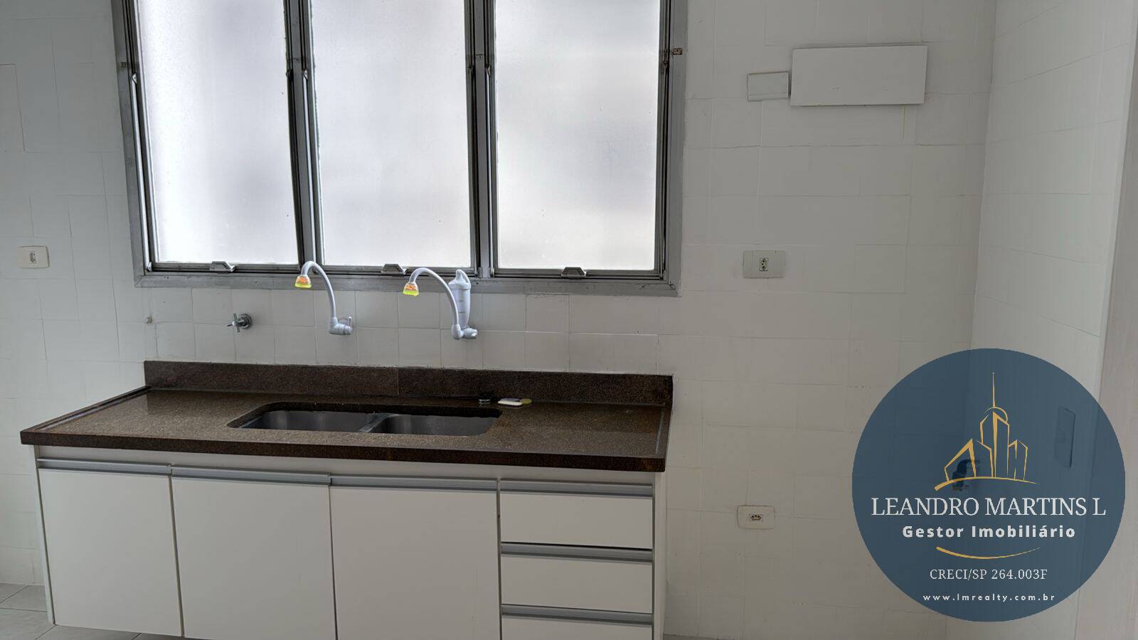 Apartamento à venda com 3 quartos, 140m² - Foto 6