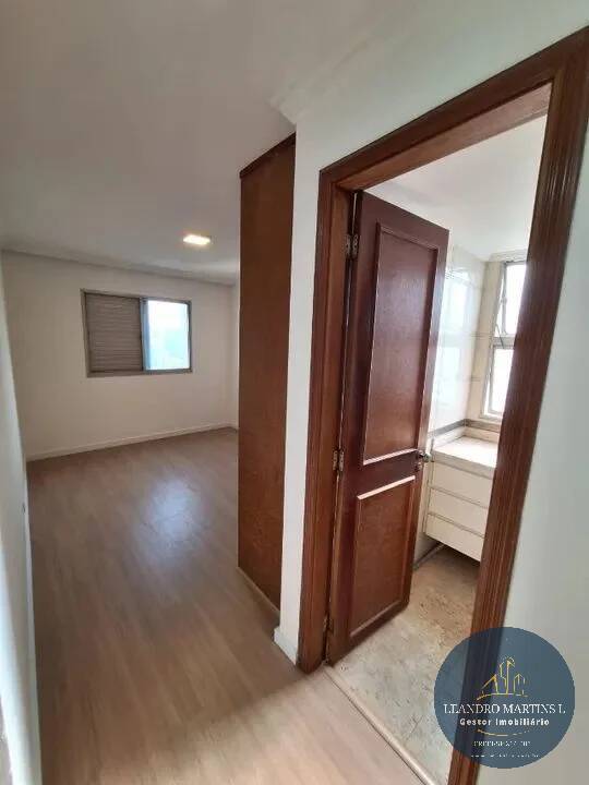 Apartamento à venda com 2 quartos, 102m² - Foto 12